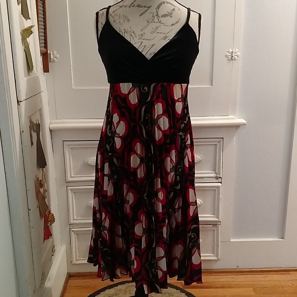 AGB Petite pleated print dress Sz 10P